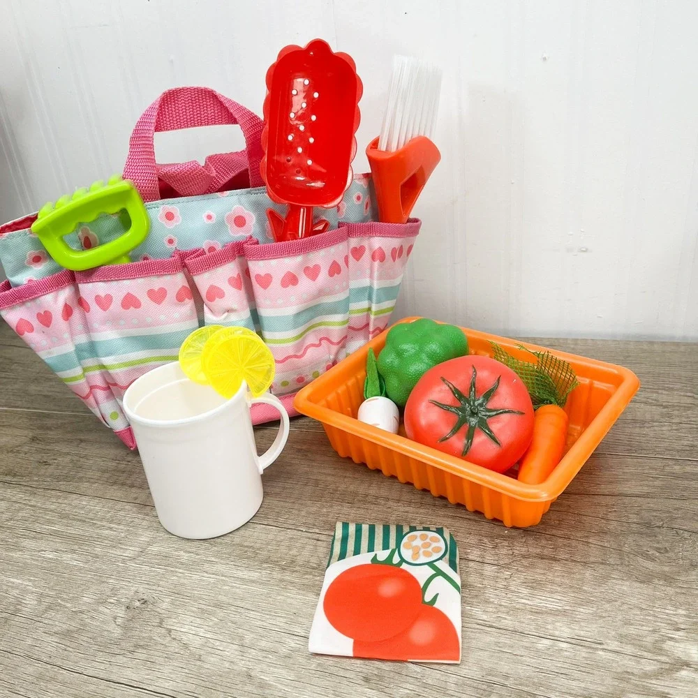 Melissa and Doug kids gardening
